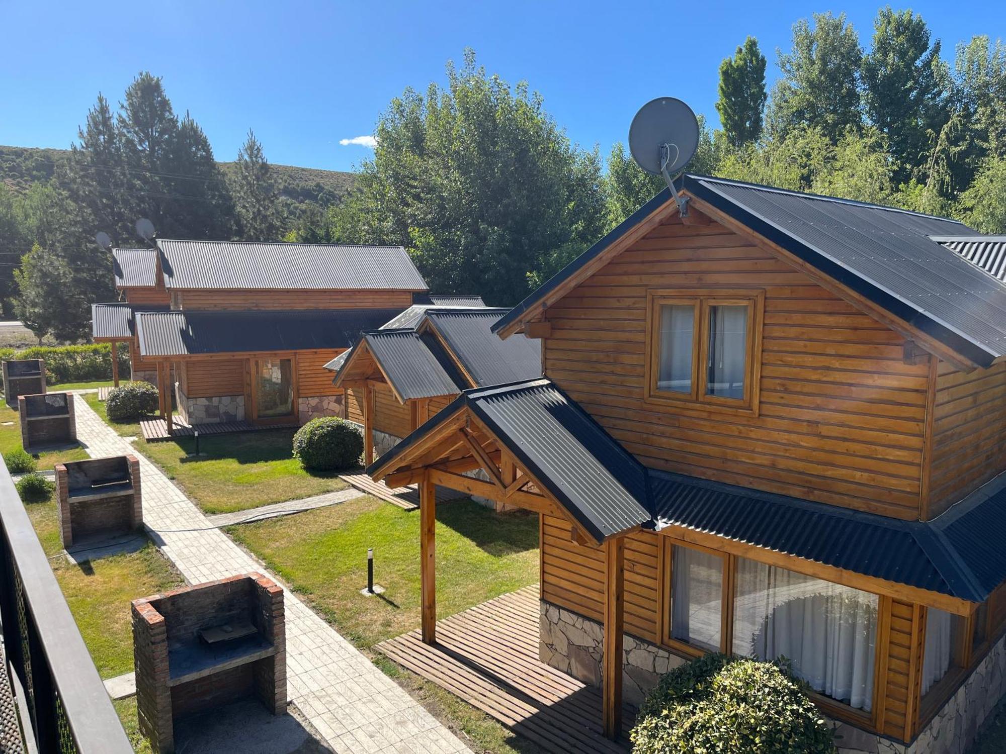 Complejo Hotelero Illihue - Cabanas & Hosteria Junín de los Andes Екстериор снимка