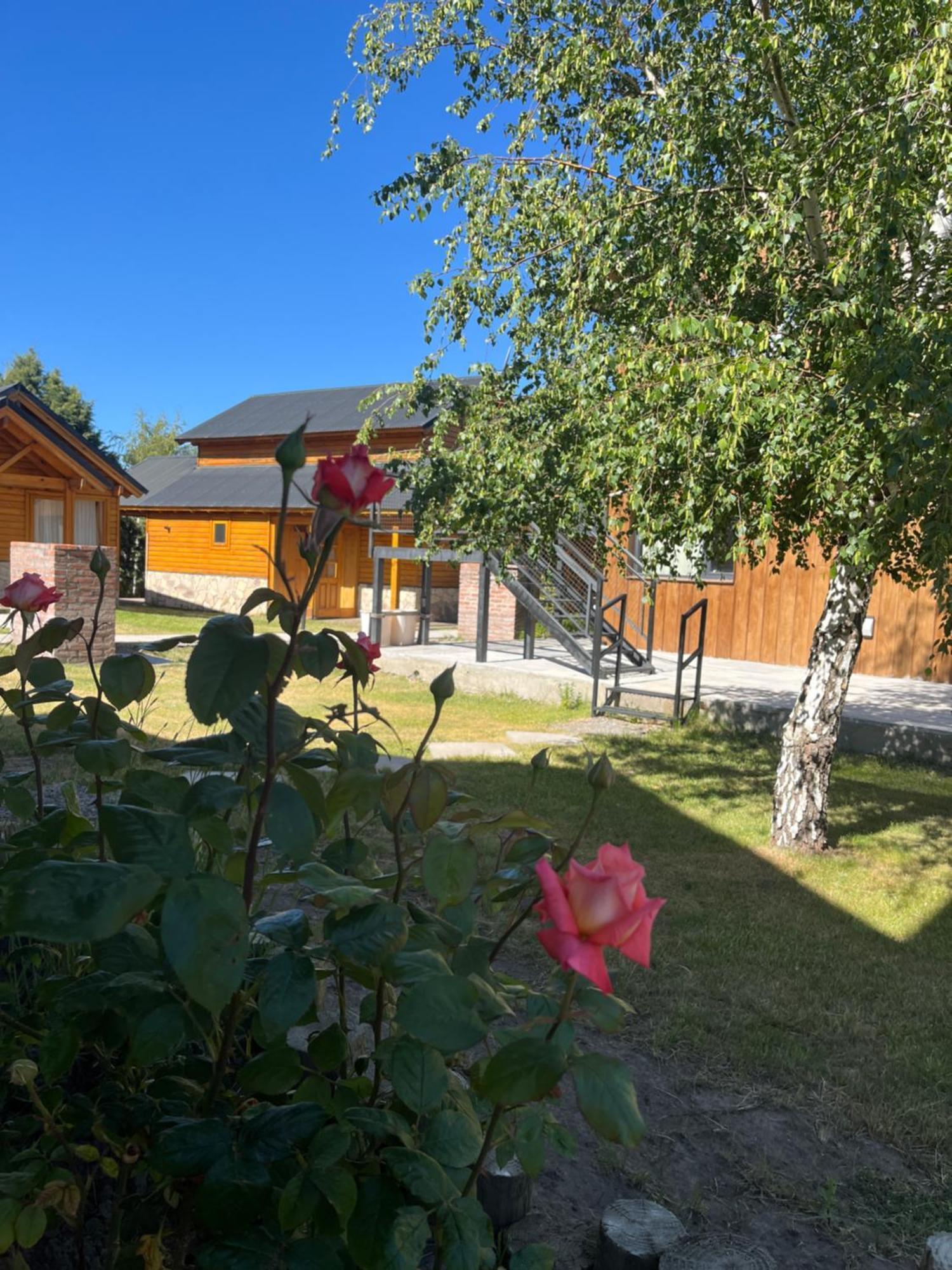 Complejo Hotelero Illihue - Cabanas & Hosteria Junín de los Andes Екстериор снимка