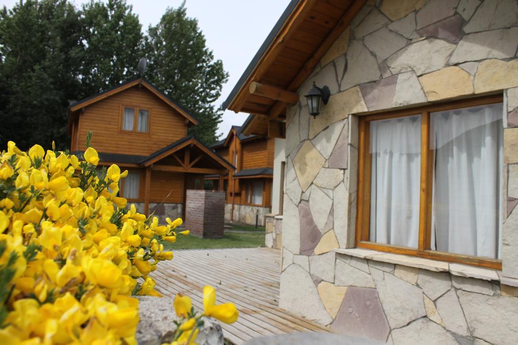 Complejo Hotelero Illihue - Cabanas & Hosteria Junín de los Andes Екстериор снимка
